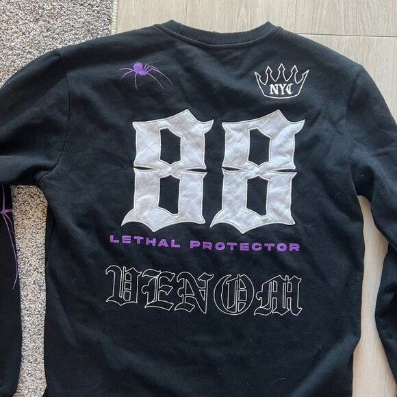 marvel venom lethal protector Sweater Men’s Medium AOP Black - Picture 7 of 7